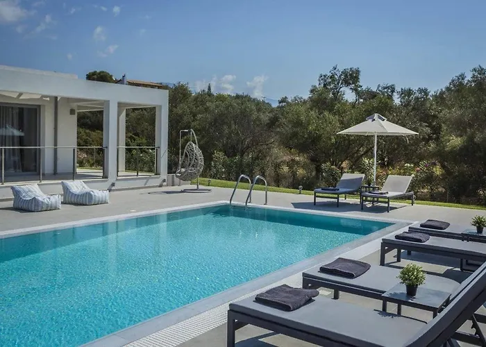 Romeo By Select Villa Svoronata