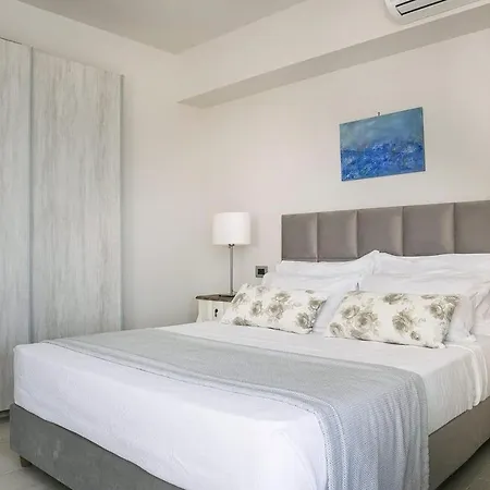 Romeo By Select Villa
